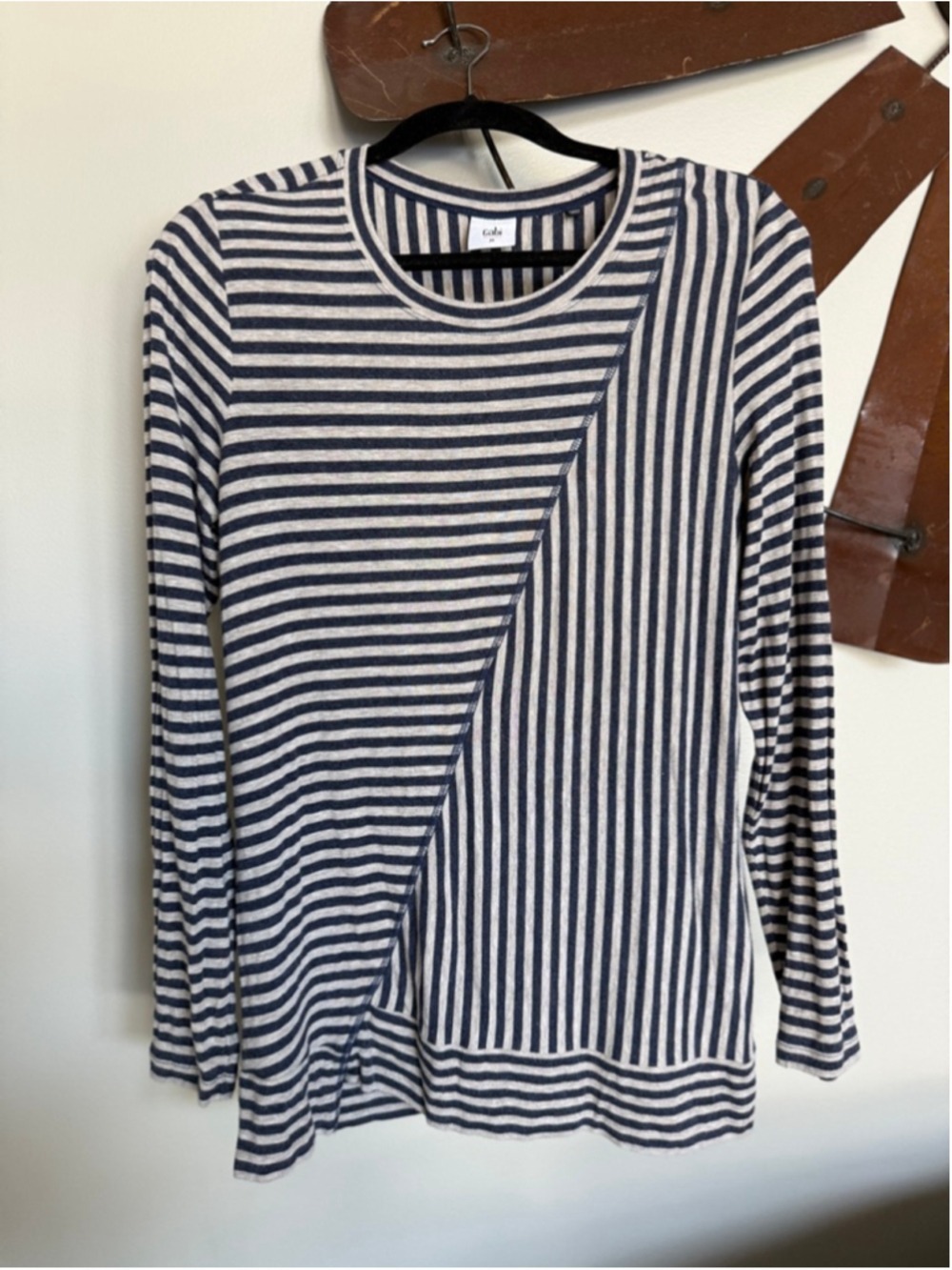 Cabi Ernest Top #3228 Size M
